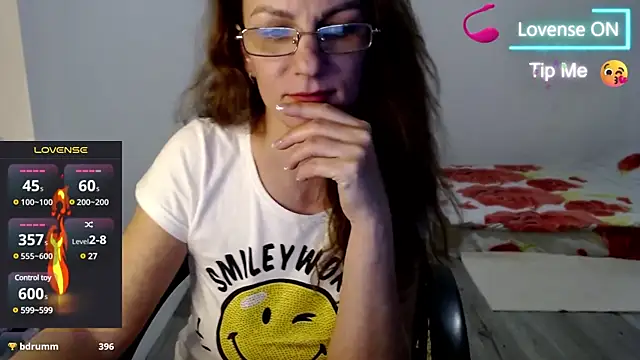 Snapshot of Masha-Mashenka1 chatting on 02-24-25, 02:26 Masha-Mashenka1 online show from 02-24-25, 02:26