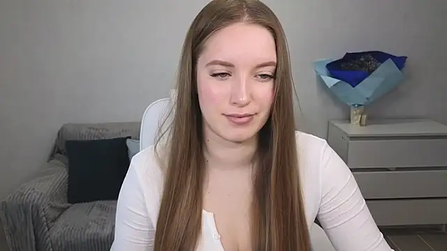 EvaMaddison online show from 12-23-24, 05:39