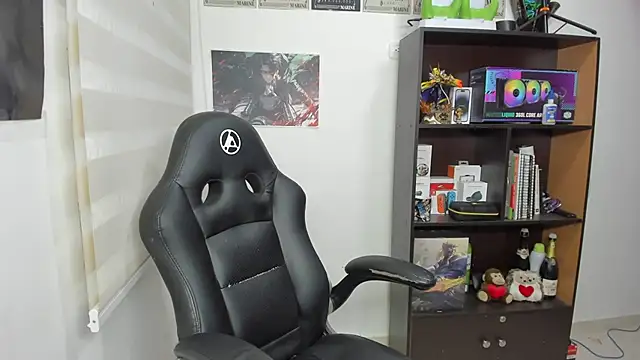 SIXXTOLOVE18 online show from 03-07-25, 10:32