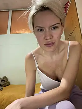 Keylili online show from 02-11-25, 06:33