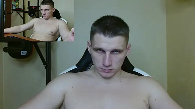 Snapshot of PoliglotJoe chatting on 01-08-25, 08:49 PoliglotJoe online show from 01-08-25, 08:49