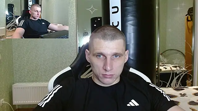 Snapshot of PoliglotJoe chatting on 01-29-25, 12:22 PoliglotJoe online show from 01-29-25, 12:22