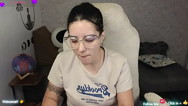 blue  moon  online show from 02-17-25, 04:20