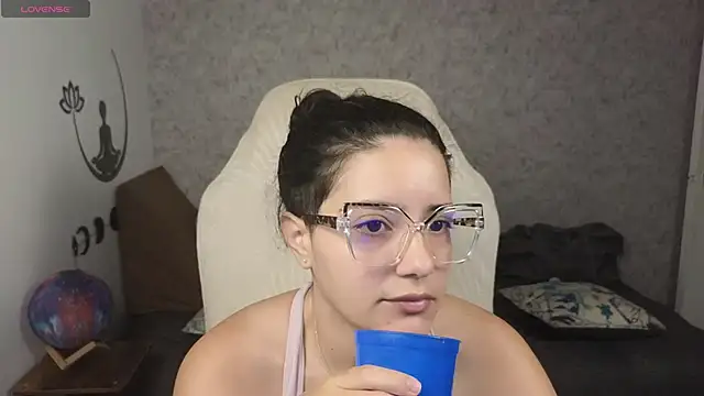 blue  moon  online show from 02-20-25, 02:07