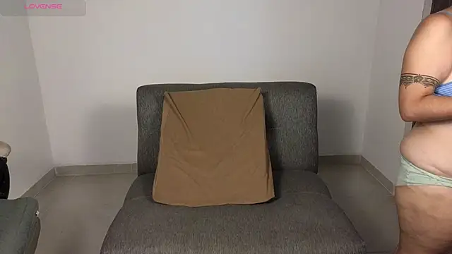 blue  moon  online show from 09-16-25, 06:42