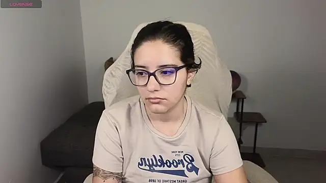 blue  moon  online show from 10-31-25, 04:46