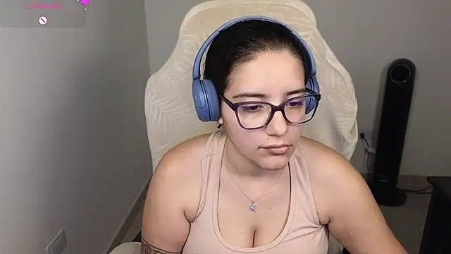 blue  moon  online show from 11-22-25, 01:15