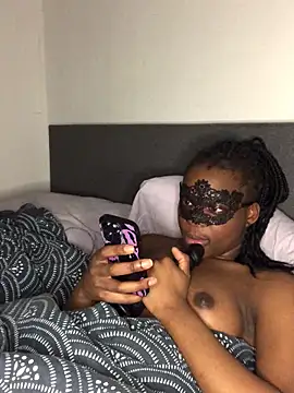 Snapshot of Ebonygirlx chatting on 01-10-25, 11:29 Ebonygirlx online show from 01-10-25, 11:29