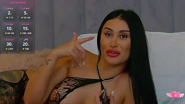 EmyLaveau online show from 01-31-25, 09:16