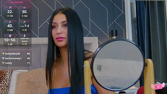 EmyLaveau online show from 02-05-25, 06:13