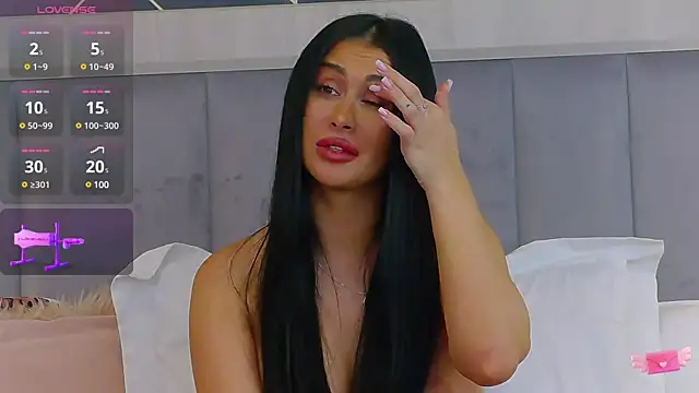 EmyLaveau online show from 02-11-25, 11:54