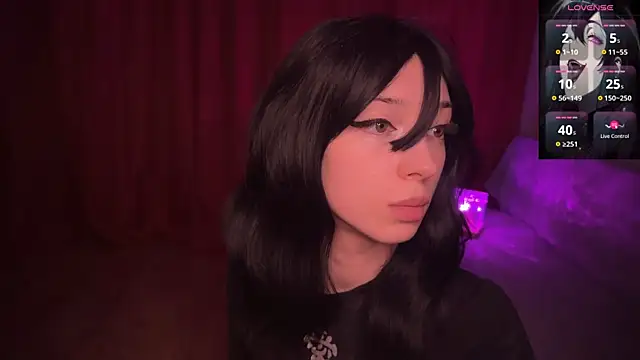 Snapshot of Handsomepure chatting on 01-31-25, 08:43 Handsomepure online show from 01-31-25, 08:43