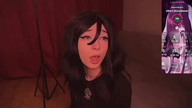 Snapshot of Handsomepure chatting on 03-14-25, 12:43 Handsomepure online show from 03-14-25, 12:43