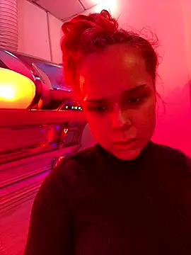 Snapshot of PennyPrincess chatting on 12-02-25, 04:35 PennyPrincess online show from 12-02-25, 04:35