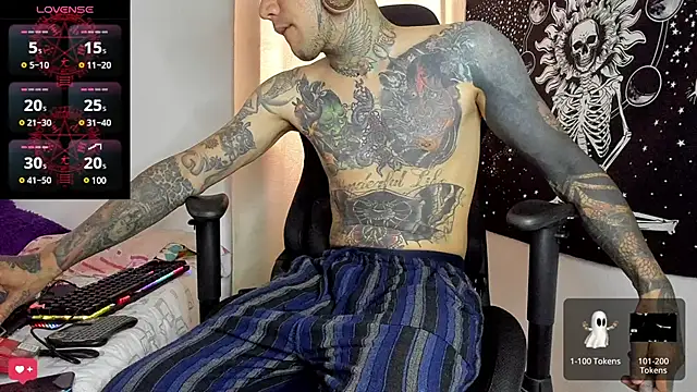 Snapshot of josh__ackerman chatting on 01-11-25, 09:15 josh ackerman online show from 01-11-25, 09:15