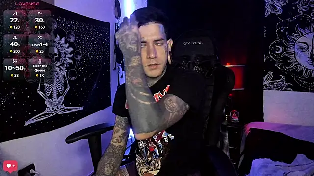 Snapshot of josh__ackerman chatting on 02-23-25, 12:08 josh ackerman online show from 02-23-25, 12:08