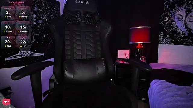 Snapshot of josh__ackerman chatting on 03-20-25, 09:35 josh ackerman online show from 03-20-25, 09:35