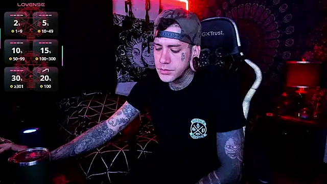 Snapshot of josh__ackerman chatting on 10-04-25, 07:01 josh ackerman online show from 10-04-25, 07:01