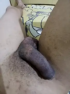 Snapshot of JamesQuaresma chatting on 02-14-25, 09:43 JamesQuaresma online show from 02-14-25, 09:43