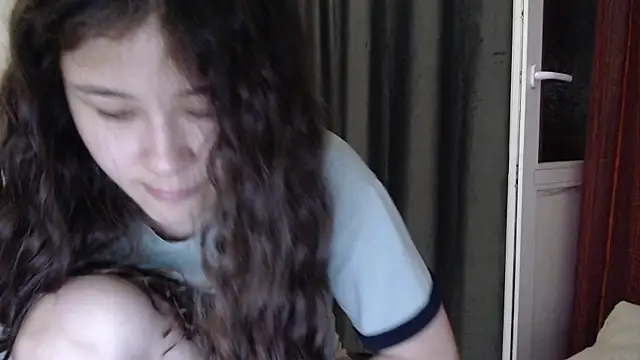 Riz girl online show from 09-08-25, 02:38