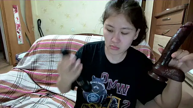 Riz girl online show from 04-10-26, 02:22