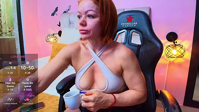 yulina xue online show from 05-04-26, 09:55