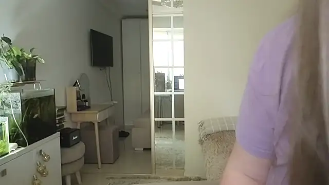 remirann  online show from 01-17-26, 01:49