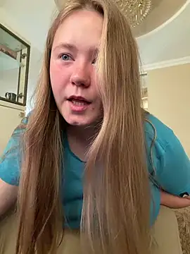 Snapshot of remirann_ chatting on 06-30-26, 11:44 remirann online show from 06-30-26, 11:44