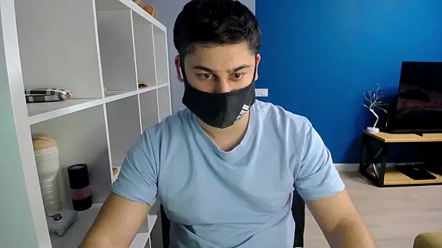 Tomguys online show from 03-18-25, 03:31