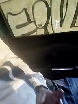 juandi21cm online show from 12-18-25, 06:14