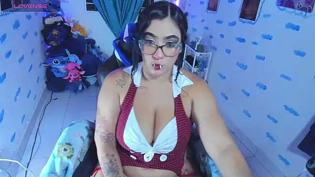 OnlyBluex online show from 10-18-25, 01:52