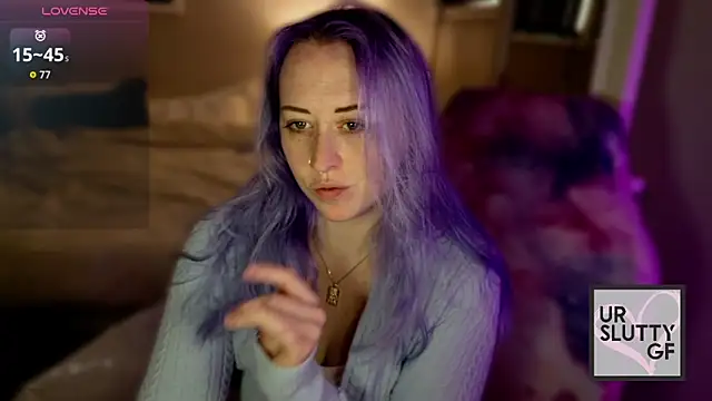 Snapshot of ursluttygf chatting on 03-03-26, 04:13 ursluttygf online show from 03-03-26, 04:13