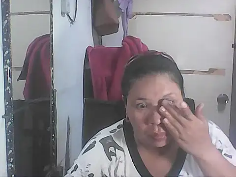 hotwet mama4uxx online show from 12-22-25, 09:39