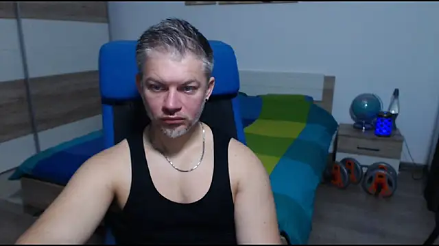 RobbyShawz online show from 10-07-25, 06:43