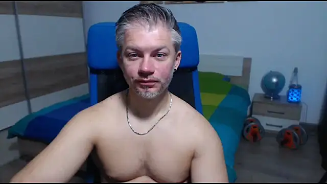 RobbyShawz online show from 10-25-25, 05:37