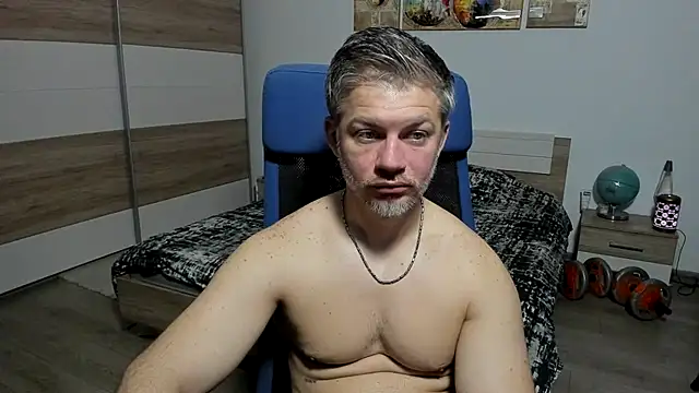 RobbyShawz online show from 05-04-26, 04:41