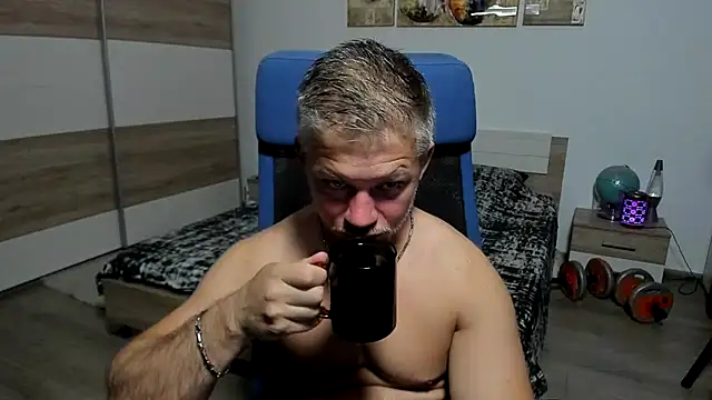 RobbyShawz online show from 07-05-26, 05:14