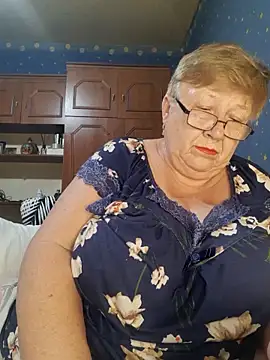 Snapshot of Lena_Gaby chatting on 06-17-26, 03:13 Lena Gaby online show from 06-17-26, 03:13