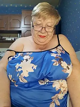 Snapshot of Lena_Gaby chatting on 07-29-26, 04:32 Lena Gaby online show from 07-29-26, 04:32