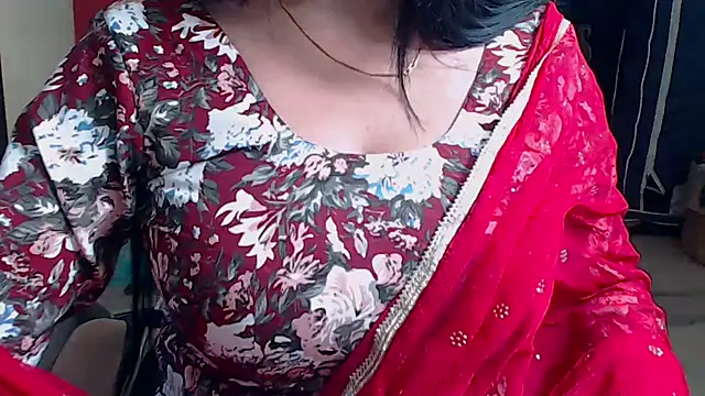 Naiaa-mylove online show from 12-05-25, 07:28