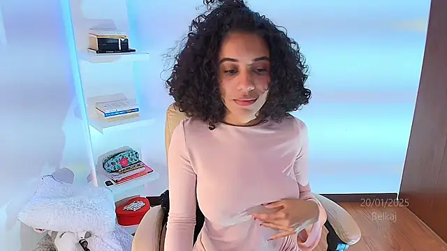 Snapshot of Belkaj chatting on 01-20-25, 09:32 Belkaj online show from 01-20-25, 09:32