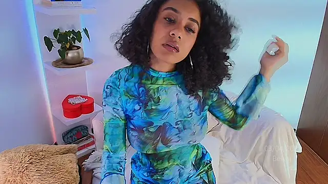 Snapshot of Belkaj chatting on 03-04-25, 08:38 Belkaj online show from 03-04-25, 08:38