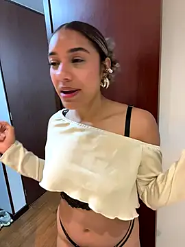 Snapshot of Belkaj chatting on 09-23-25, 01:08 Belkaj online show from 09-23-25, 01:08