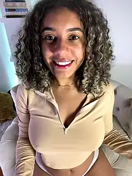 Snapshot of Belkaj chatting on 09-27-25, 02:27 Belkaj online show from 09-27-25, 02:27