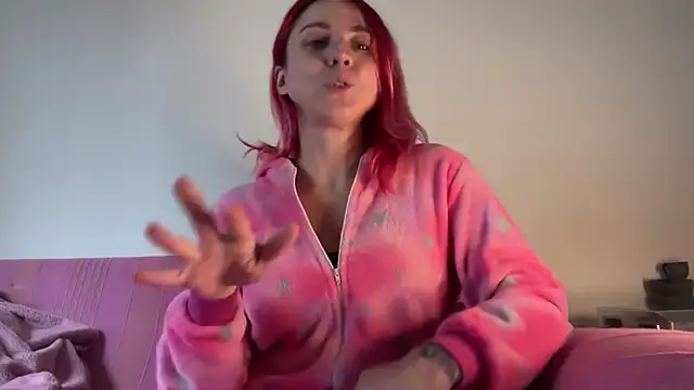 Nikky Divine online show from 01-04-25, 12:59