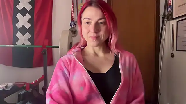 Nikky Divine online show from 01-11-25, 08:11