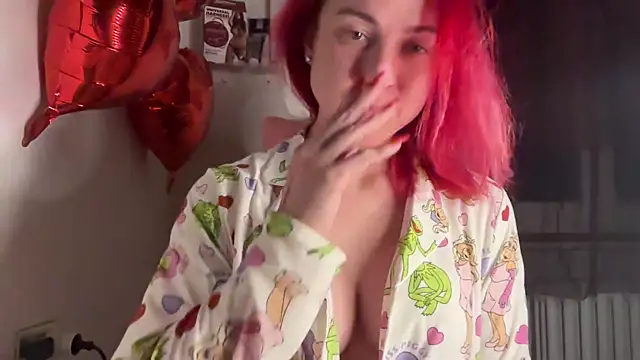 Nikky Divine online show from 03-20-25, 08:19