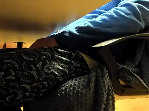 leccaleccafiga online show from 11-11-25, 04:29