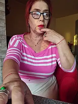 Snapshot of Chriss_Tinaa chatting on 07-15-26, 03:23 Chriss Tinaa online show from 07-15-26, 03:23