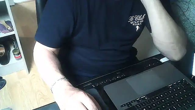 Snapshot of DUDURA@xh chatting on 11-09-25, 02:15 DUDURAxh online show from 11-09-25, 02:15